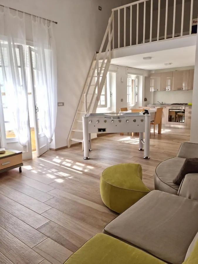 Il Civico Storico Apartment Brindisi Italy